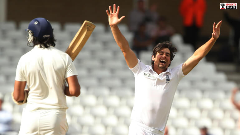 Alastair cook Bowling Career