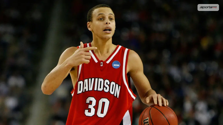 “Momma we made it.” Stephen Curry posts a heartfelt message after graduating from Davidson College.